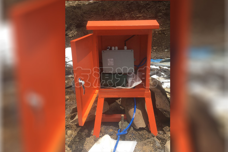 TD-016C型 RS485豎直地埋管地源熱泵溫度監(jiān)測(cè)系統(tǒng)